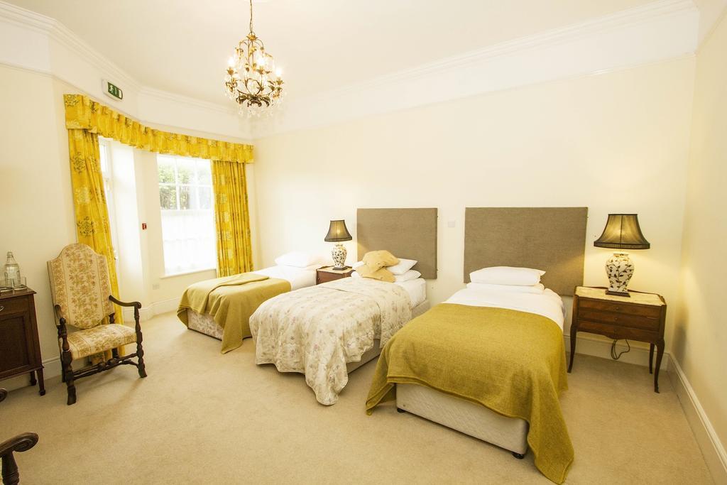 Emlagh House Guest house 5*